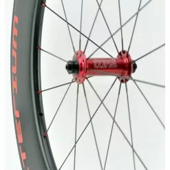 Laufradsatz Tune Pacer Clincher, Ab Ca. 1.660 Gramm -Rennrad handeln laufradsatz criterium pacer clincher pacer carbonfelge 88 mm carbon laufradsatz aero raeder carbonfelge triathlon laufradsatz zeitfahr laufradsatz6