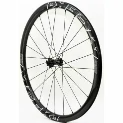 Laufradsatz Yuniper MCFK Carbon Disc, Ab Ca. 1.240 Gramm -Rennrad handeln laufradsatz yuniper mcfk road disc road disc wheels road disc carbon wheels yuniper hubs with mcfk rims yuniper disc straight naben yuniper laufradsatz yuniper disc hubs handbuild wheelset3