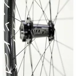 Felge MCFK Carbon, Maulweite: 25 Mm, Ab Ca. 325 Gramm -Rennrad handeln mcfk carbonfelge maulweite 25 mm mcfk mtb carbonrim mcfk carbon mtb carbonfelgen breite carbonfelgen cross country carbonfelgen 24