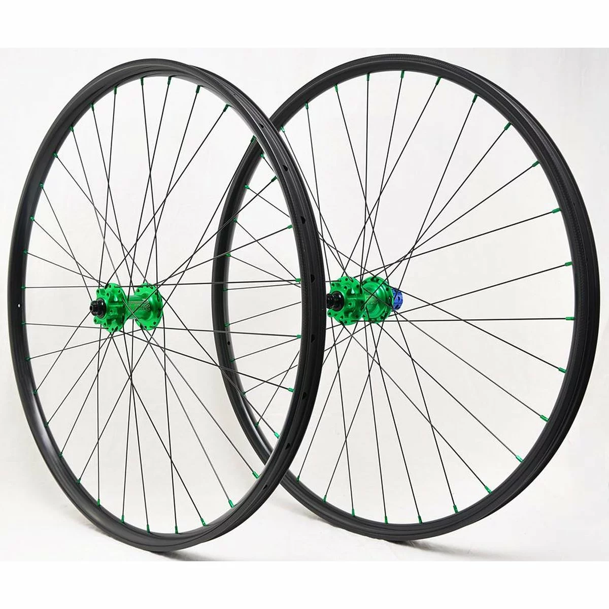 Laufradsatz Tune - Lucky Jack, Ab Ca. 1.250 Gramm 3 Laufradsatz Tune - Lucky Jack, Ab Ca. 1.250 Gramm