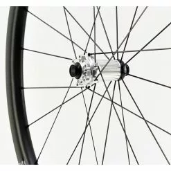 Laufradsatz Tune MCFK 35, Ab Ca. 1.200 Gramm -Rennrad handeln tune mcfk 35 mm carbonfelge mcfk laufradsatz 28 35 mm hoehe tune disc laufradsatz rennrad disc laufradsatz tune king kong laufradsatz tune laufradsatz6