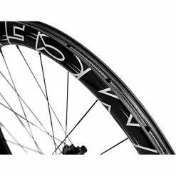 Laufradsatz Tune MCFK 45, Ab Ca. 1.330 Gramm 10 Laufradsatz Tune MCFK 45, Ab Ca. 1.330 Gramm -Rennrad handeln tune mcfk 45 mm carbonfelge mcfk laufradsatz 28 45 mm hoehe tune disc laufradsatz rennrad disc laufradsatz tune king kong laufradsatz tune laufradsatz3