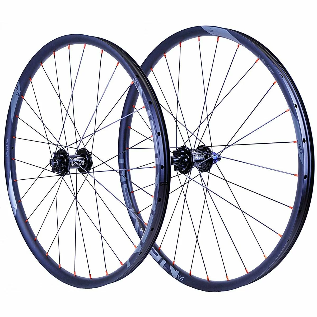 Laufradsatz Tune NEWMEN Evolution SL A.30 , Ab Ca. 1.500 Gramm 3 Laufradsatz Tune NEWMEN Evolution SL A.30 , Ab Ca. 1.500 Gramm