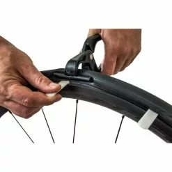 Vittoria Air-Liner Road Kit, Gr. L, 2 X Air-Liner + Tool + Sealant 80 Ml -Rennrad handeln vittoria air liner road kit gr l 2 x air liner tool sealant 80 ml reifeneinlage runflat ariliner airliner kit mit tool und sealant5