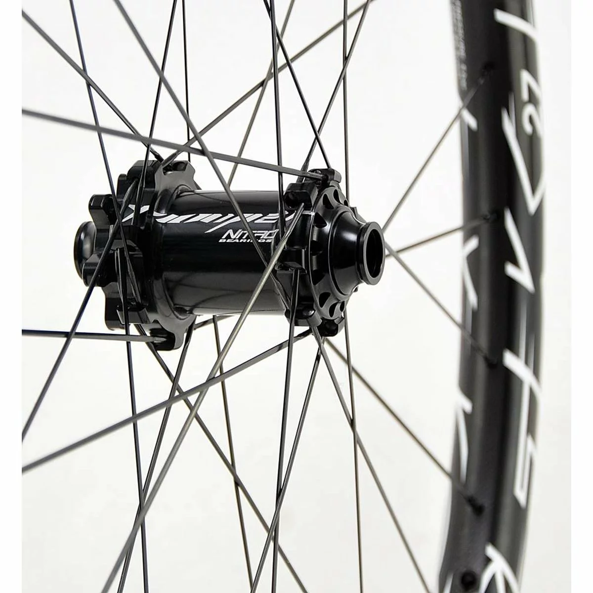 Laufradsatz Yuniper MCFK, Ab Ca. 1.260 Gramm 7 Laufradsatz Yuniper MCFK, Ab Ca. 1.260 Gramm – Bild 5